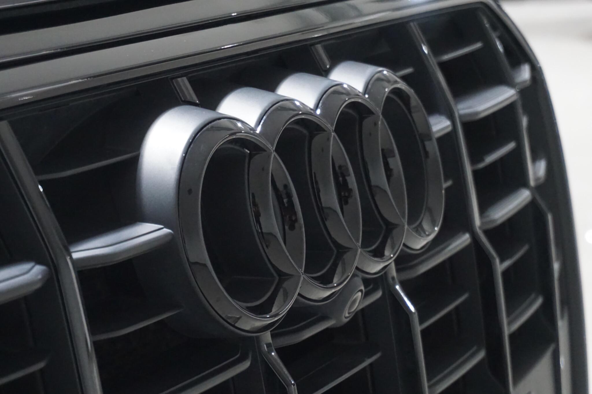 Audi Q7 3.0 TDI V6 50 Black Edition Tiptronic quattro Euro 6 (s/s) 5dr